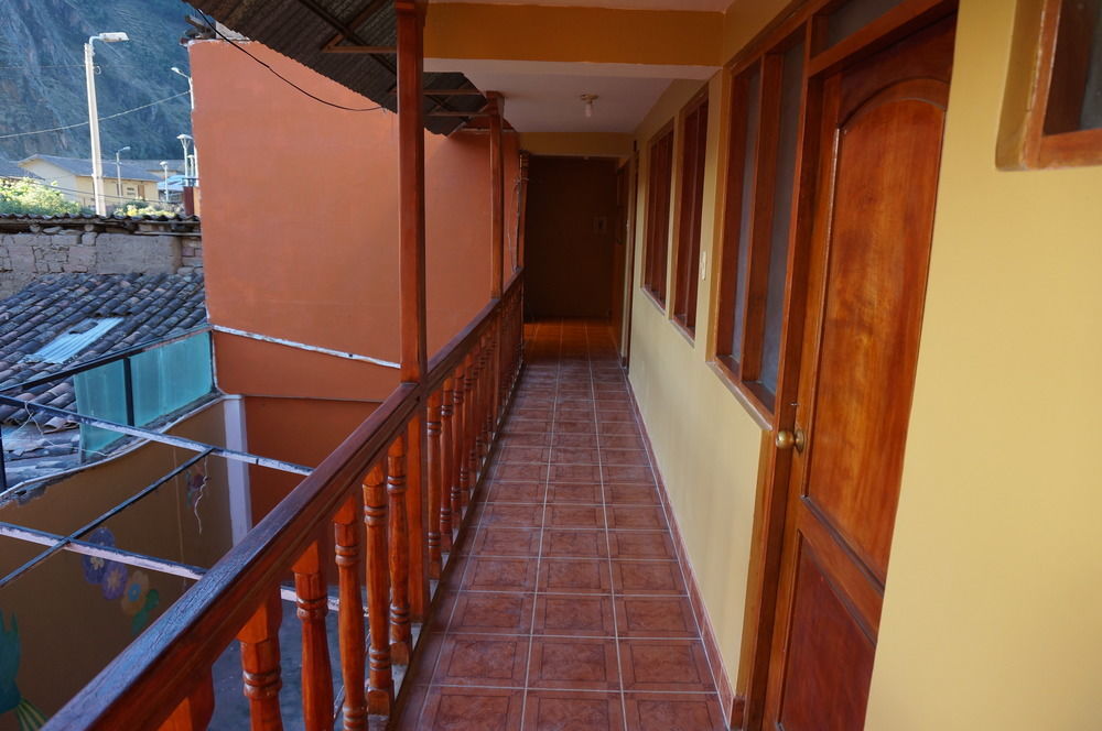Wasi Away Hostel Ollantaytambo Zewnętrze zdjęcie